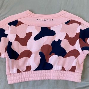 Balance Athletica outlander crew sweater